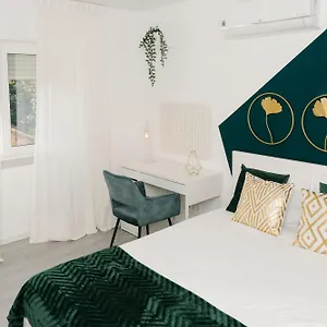 Apartamento Alegria 79 - Fabulous 3 Bedroom House, Coímbra